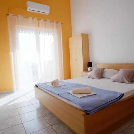 Апартаменты Rucmarin Драге