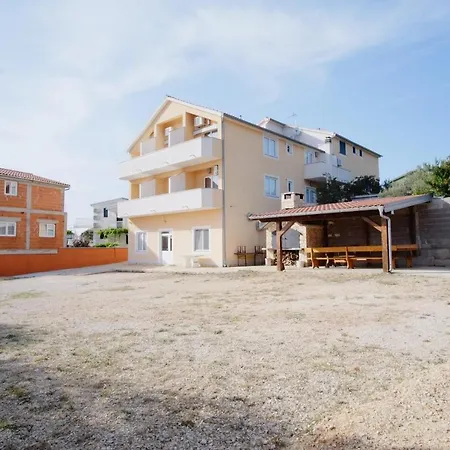 Rucmarin Апартаменты *