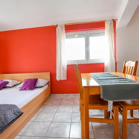 Апартаменты Rucmarin Драге